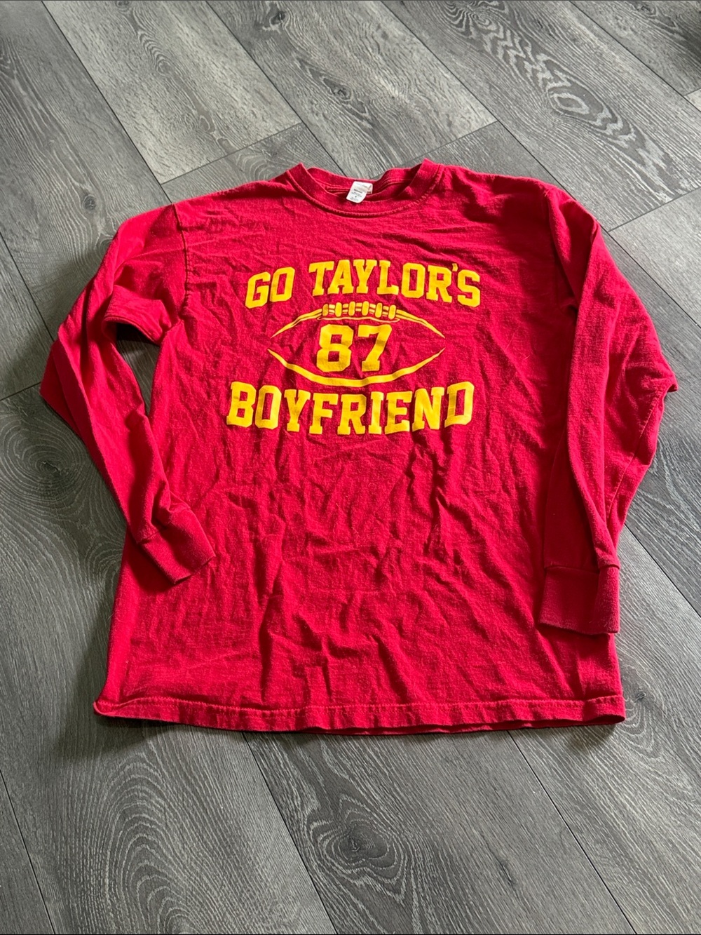 Red 'Go Taylor's 87 Boyfriend' Long-Sleeve